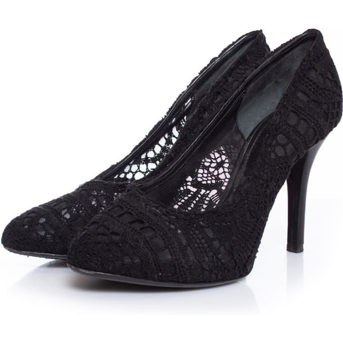 Dolce & Gabbana Lace pump in het zwart.