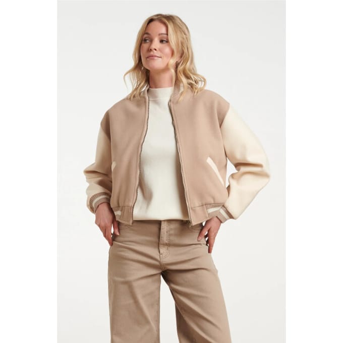 Smashed Lemon Bomberjack in beige en crème |
