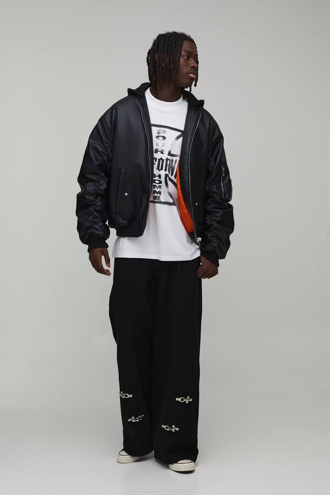 Clasp Detail Super Baggy Jeans | Washed Black | Size 52R