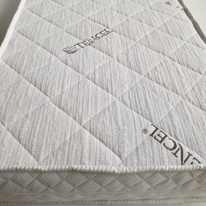 Matras Tencel 80x200x20 Met Rits Koudschuim HR55 Medium - Eenpersoons - Matrassenmaker