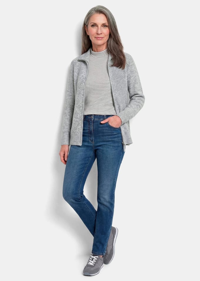Geribd tricot jasje met ritssluiting - grijs / gemêl. - Gr. 42 van Goldner Fashion