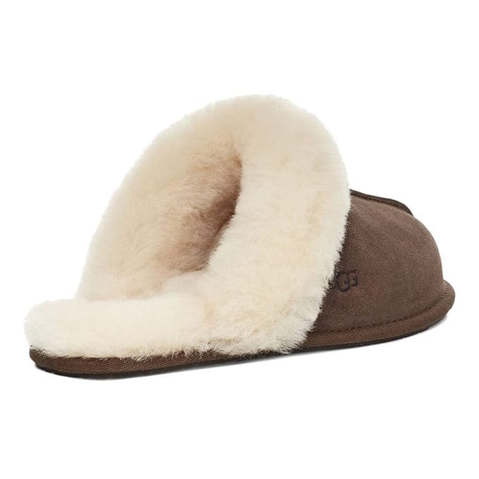 UGG® Scuffette II for Women in Black, Size 8, Suede/Polyester