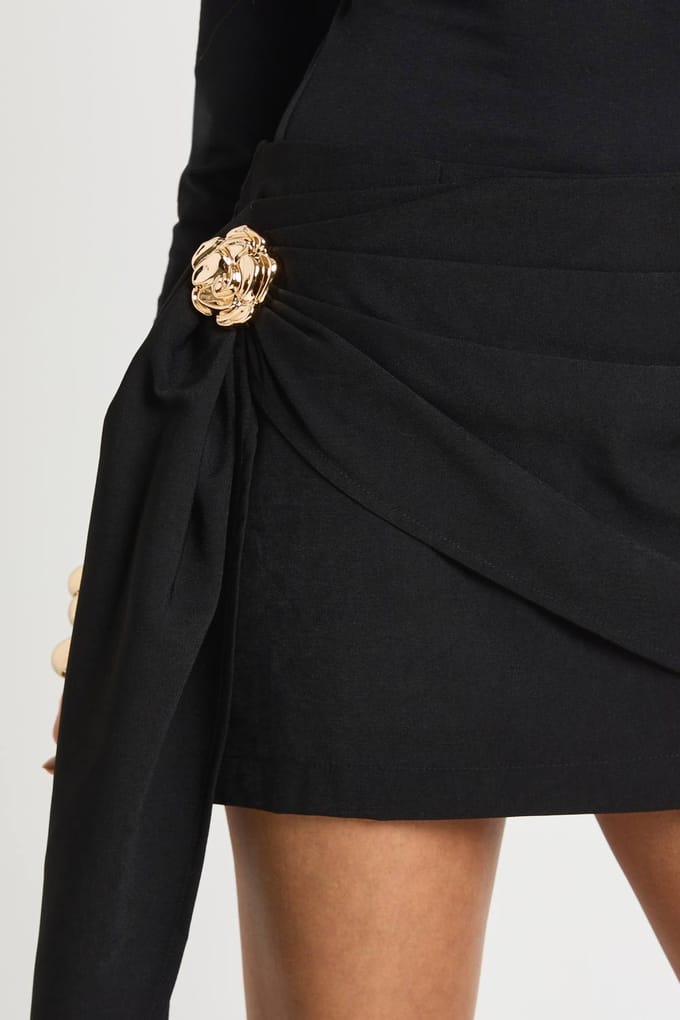 boohoo Dames Goudtrim op maat gemaakte gedrapeerde mini skort | Black | Maat: 6