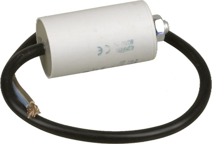 UNIVERSEEL - CONDENSATOR ELECTROL.MET DRAAD 8 µF 450 V -