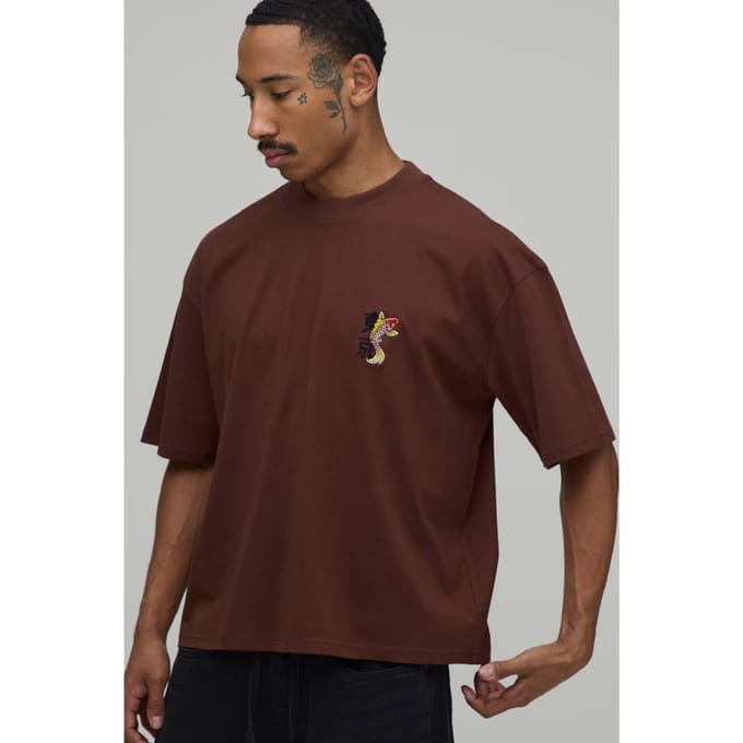 Oversized Boxy T-shirt Met Geborduurd Koi Karper Motief | Chocolate | Size XL