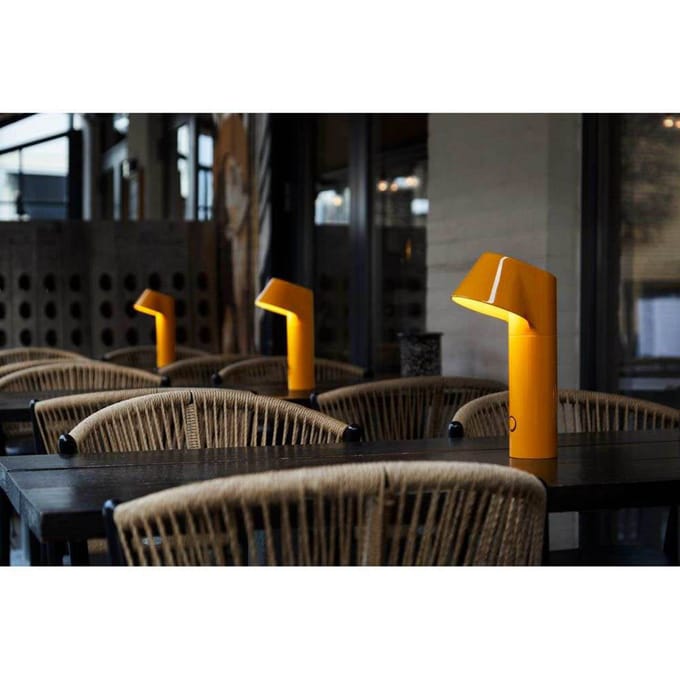 LOOM DESIGN LOOMG DESIGN LED tafellamp Willow, geel, aluminium, IP54