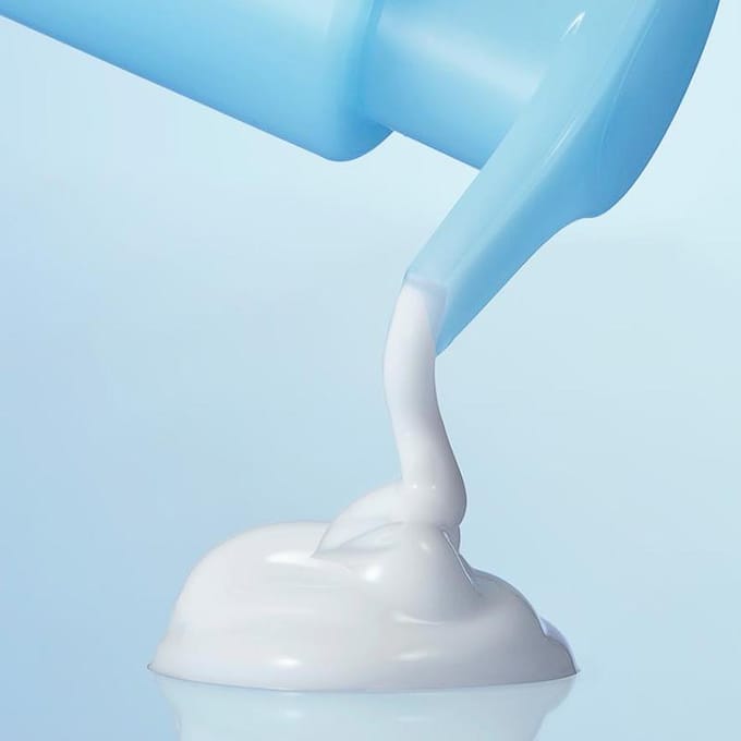 TORRIDEN DIVE-IN Lait Nettoyant à l'Acide Hyaluronique de Bas Poids Moléculaire 200ml white
