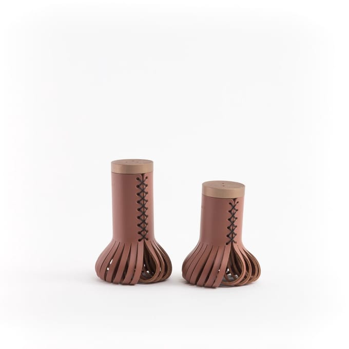 Vacavaliente - Chef Peper- en Zout Set (by Christian Mohaded) - Gerecycled Leer - Bruin