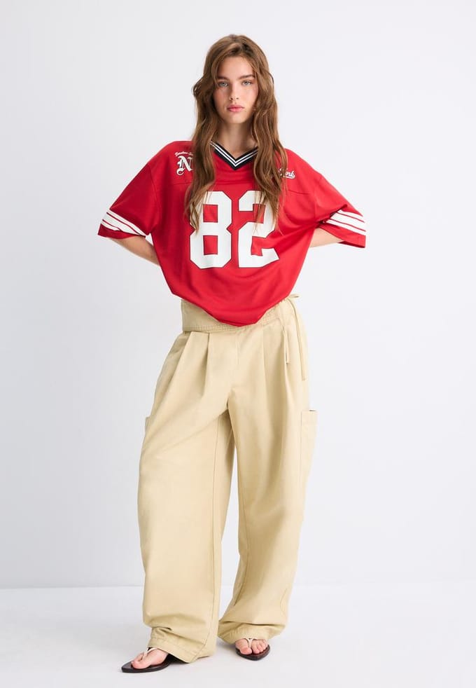 Stradivarius Oversized T-shirt met nummers  Rood XS