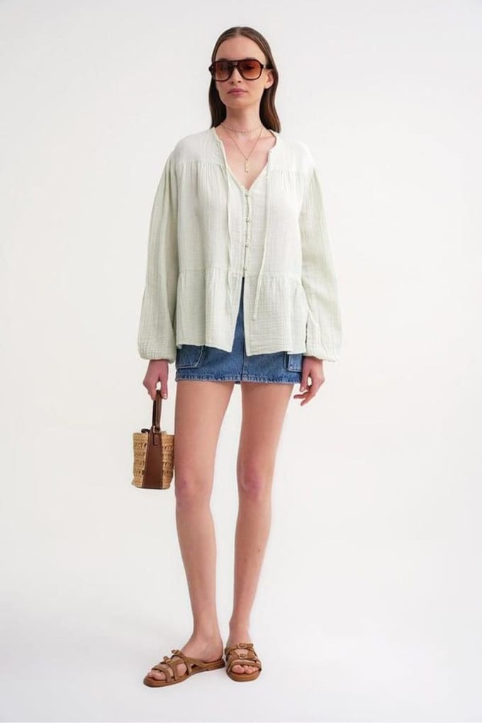 Lange Mouwen Losse Blouse met Strikhals