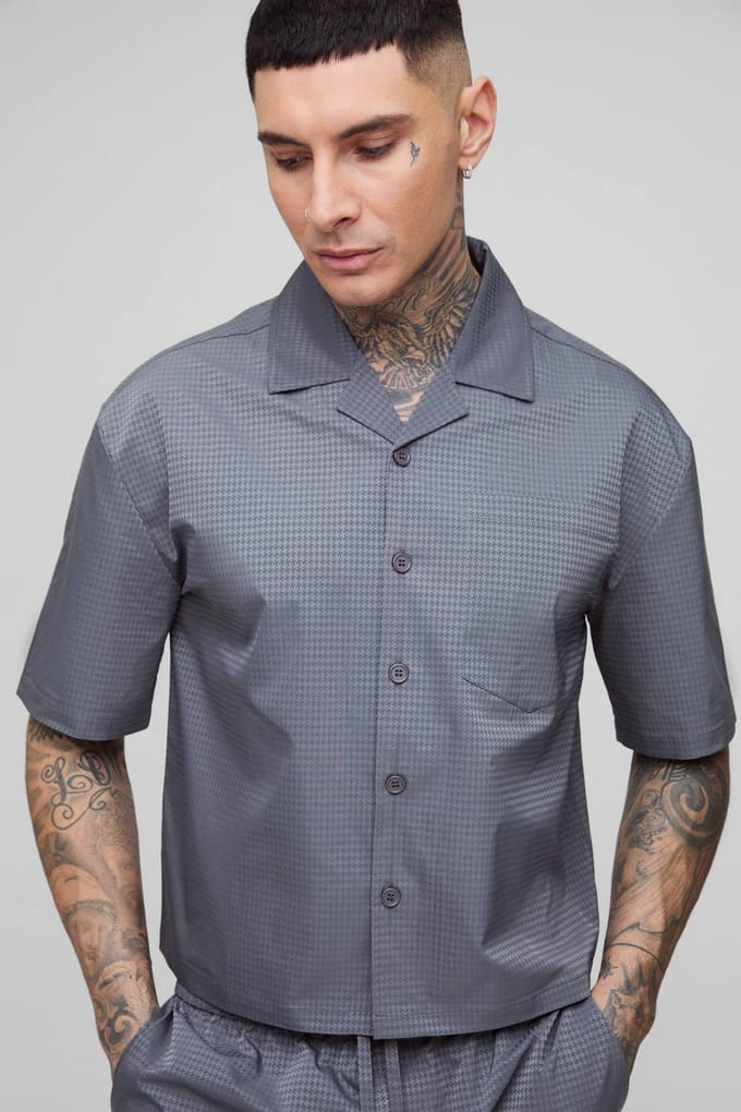 Hoge Satijn Jacquard Boxy Oversized Shirt | Charcoal | Size Medium