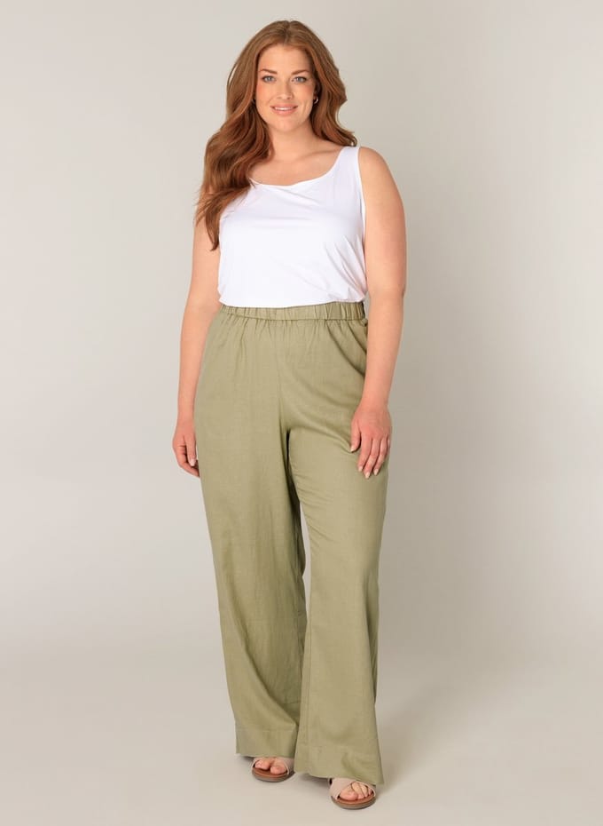 BASE LEVEL CURVY Yula Pants - Soft Army - maat 2(50)