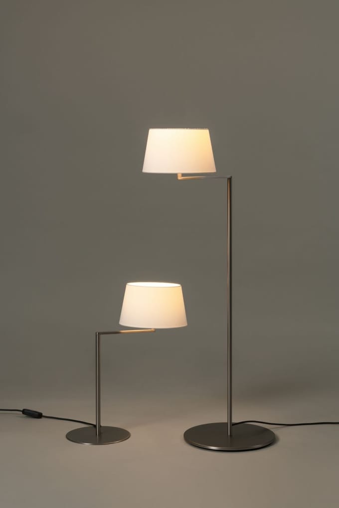 Santa & Cole - Americana Vloerlamp  - wit linnen