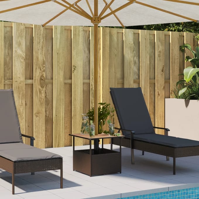 vidaXL - Tuintafel - met - parasolgat - 55x55x46,5 - cm - poly - rattan - bruin