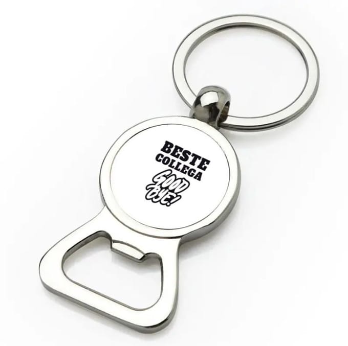 Akyol - beste collega flesopener - Beste collega - teamgenoot - afscheid - 9 bij 3 cm