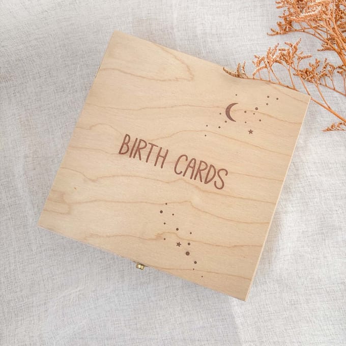 Fien & Feau - Bewaarkistje - Birth cards heelal - herinneringen