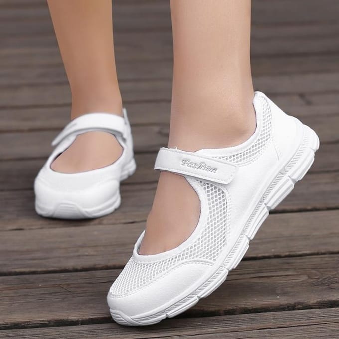 Baskets d'été décontractées pour femmes, chaussures plates respirantes en maille, chaussures d'infirmière blanches 42 blanc