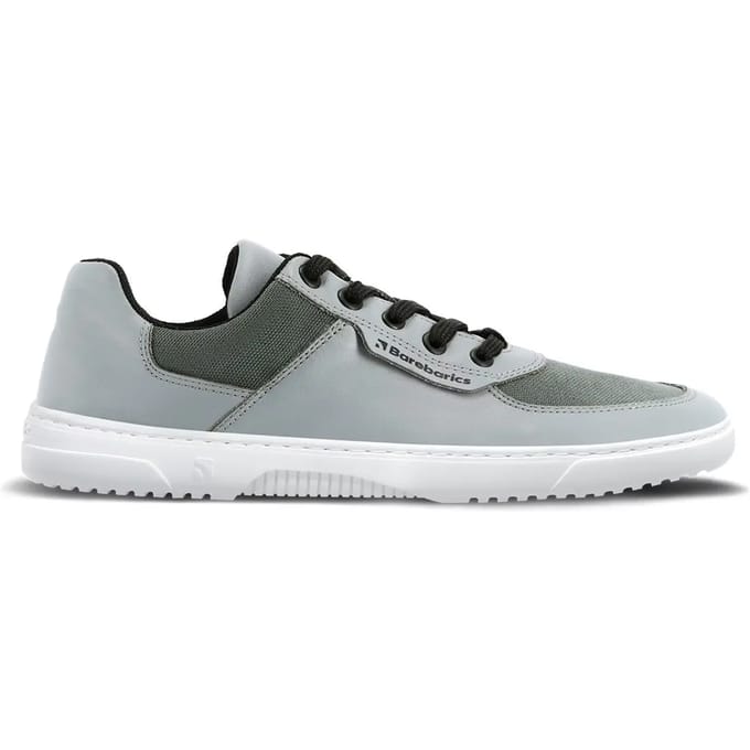 Trainers Barebarics Bravo