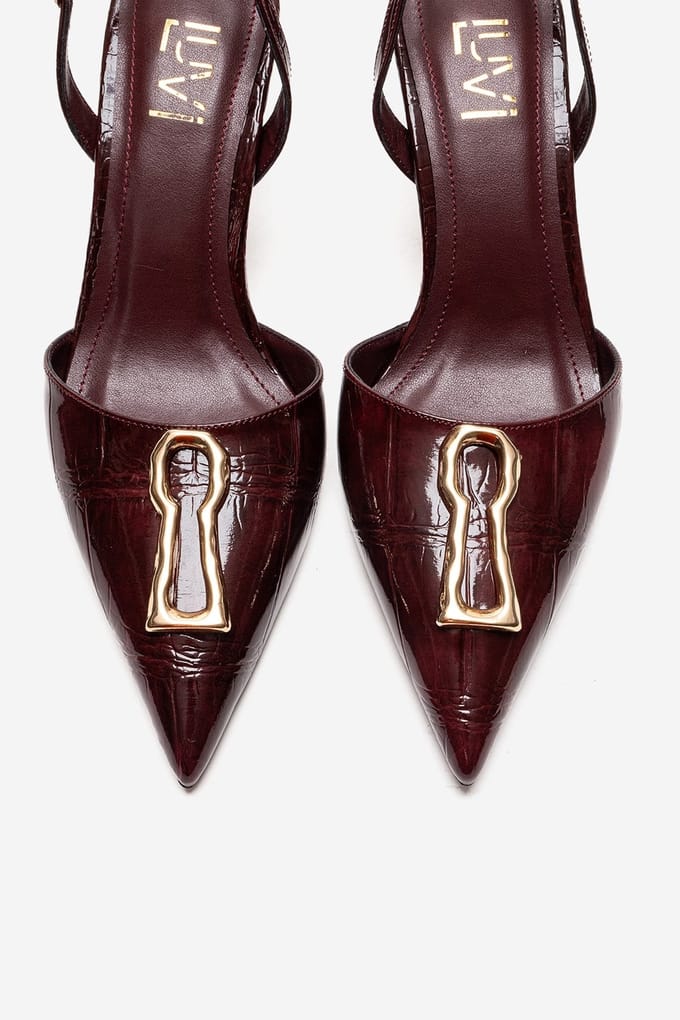 Yvella Gesp Spitse Neus Stiletto Pump