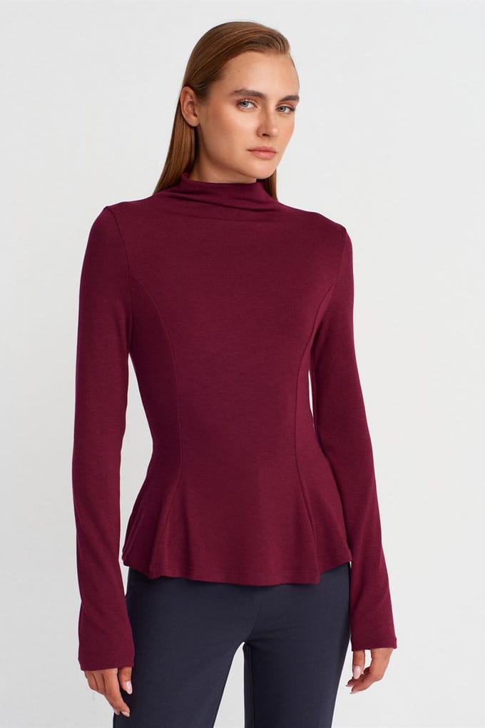 Getailleerde Half-Turtleneck Peplum Blouse