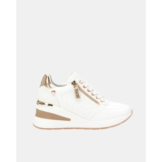 Lage Sneakers Xti 143071