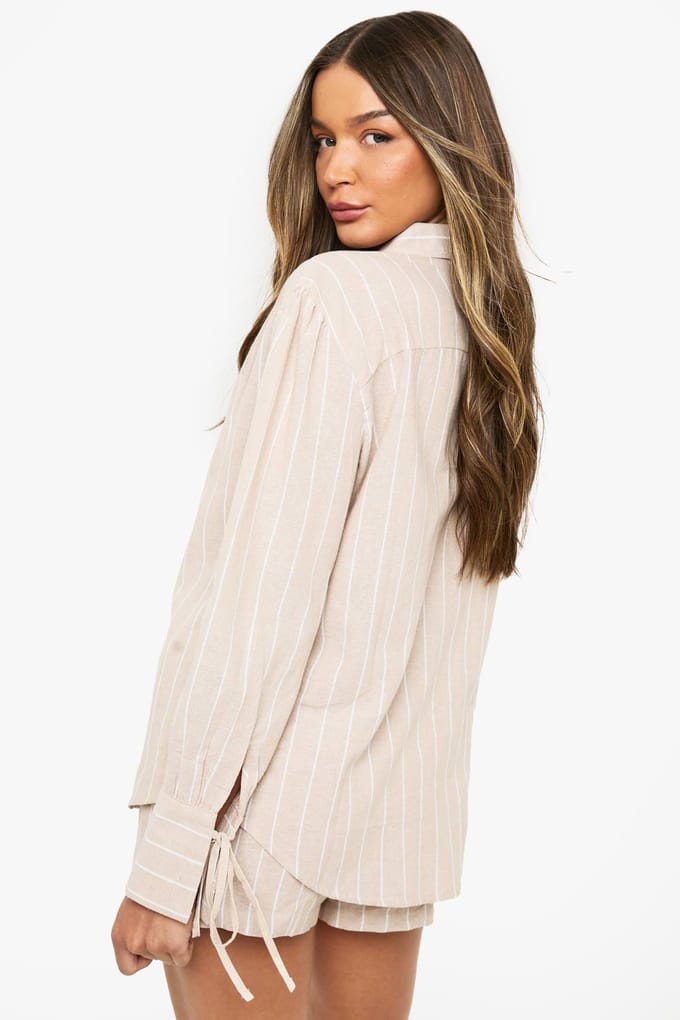 boohoo Dames Gestreept overhemd met manchetten met strik & korte broek set | Steen | Maat: 42