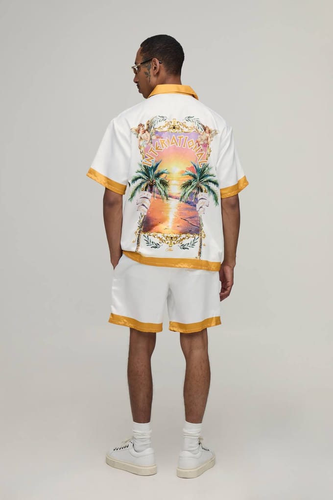 Oversized Shirt Met Korte Mouw En Short Set Met Locatieprint In Satijn | Yellow | Size Medium