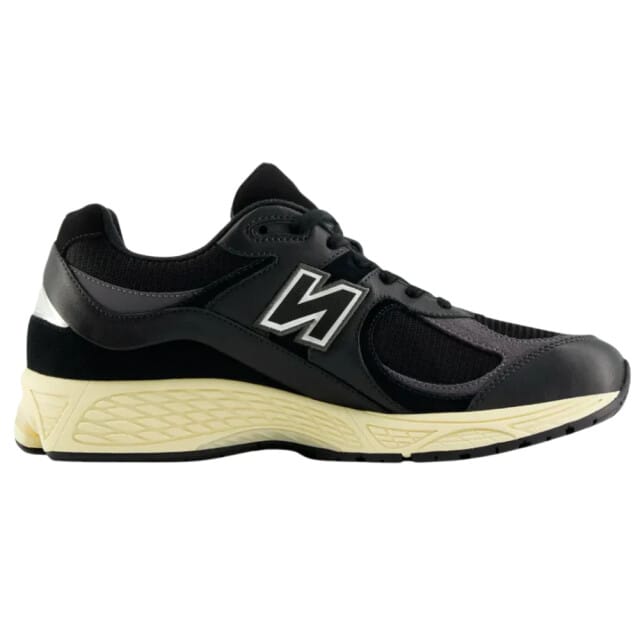New Balance - Sneakers - Unisex - M2002RIB Black - Cream