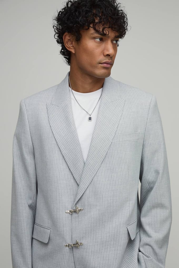 Krijtstreep Colbert Met Gesp Detail En Relaxed Fit | Grey | Size 34