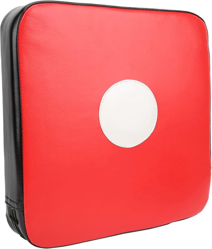 Wandgemonteerd Stootkussen - Boksdoel Trainingskussen - Vechtsport Training - Verstelbaar voor Leeftijden - 30x30x5 cm - Rood Wit