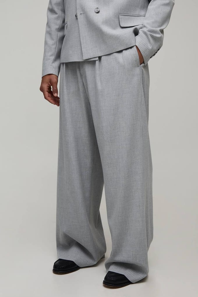 Gestreepte Wijde Pijpen Plooivoorkant Gesneden Pantalon | Grey | Size 32