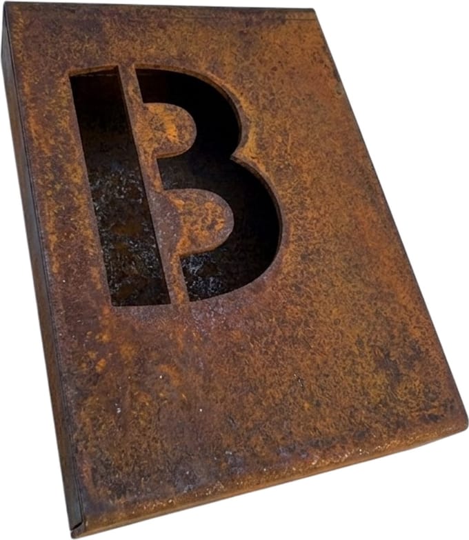 Huisnummerbord BLOQ - Letter: B - Cortenstaal - 3D effect