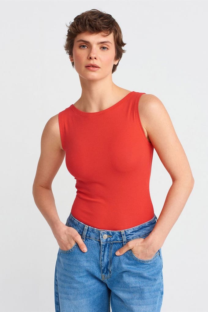Mouwloze Slim-Fit Boot-Hals Blouse