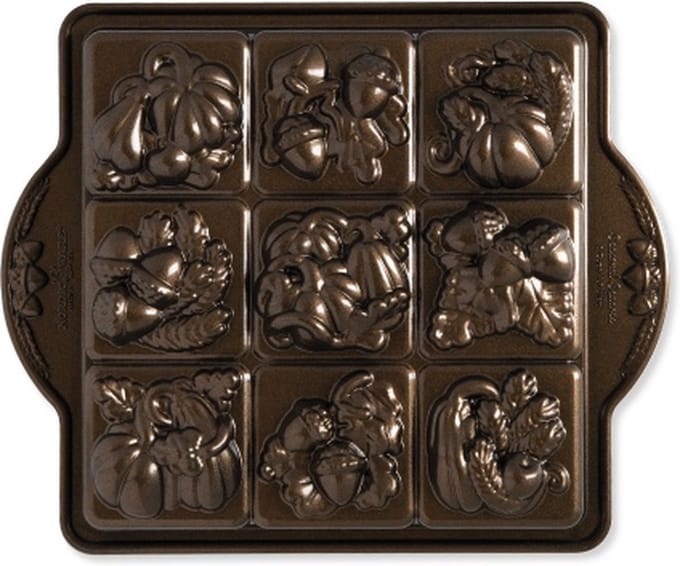 Bakvorm "Seasonal Squares Pan" - Nordic Ware | Fall Harvest Bronze