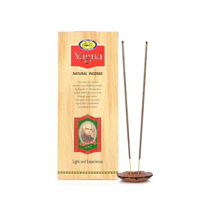 Cycle Pure Yagna wierookstokjes 70g Masala Agarbatti voor Puja, Havan, Rituelen, Langdurige Sandelhout Bloemen Aroma beige