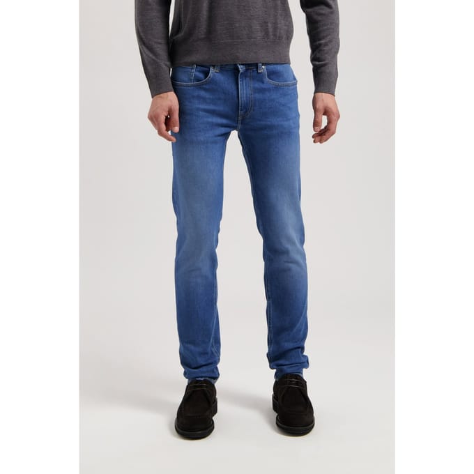 Mud Jeans Dunn Low Tapered Pure Blue Maat: W36L36 | Slim Jeans Outlet | Heren | Blauw