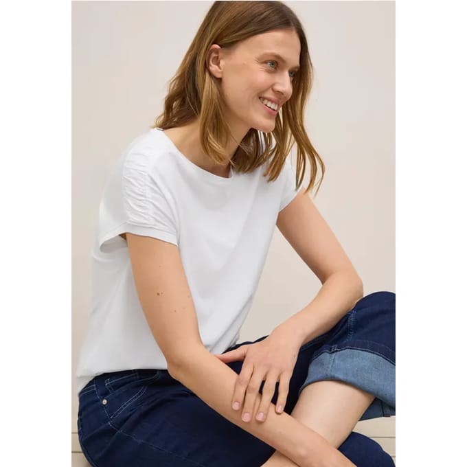 T-shirt met rimpels