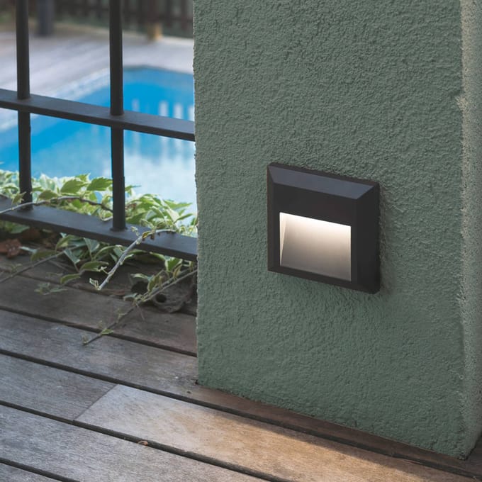 FARO BARCELONA Grant - hoekige LED - outdoor wandlamp