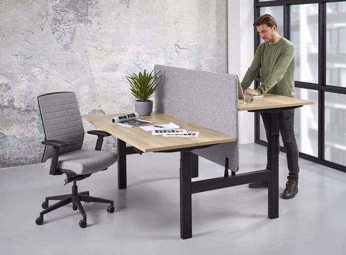 Duo bench elektrisch zit/sta Basic breed 120CM bladkleur Robson Eiken framekleur Aluminium (RAL9006)