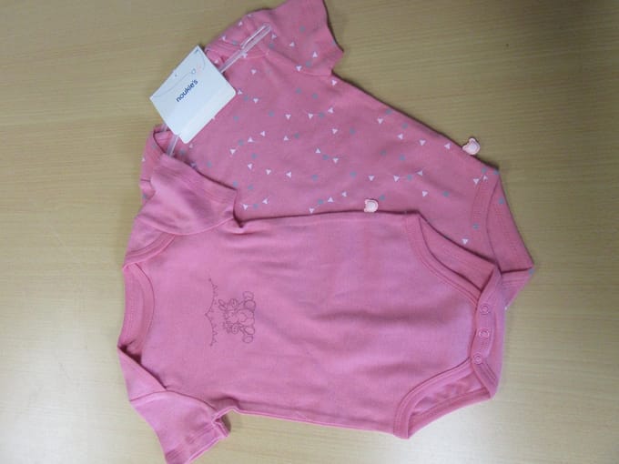 2pack bodyset Noukie's in oud rose korte mouw  1jaar 80