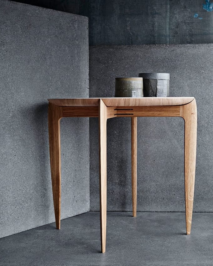 Fritz Hansen - Foldable Tray Table - Eiken - bruin
