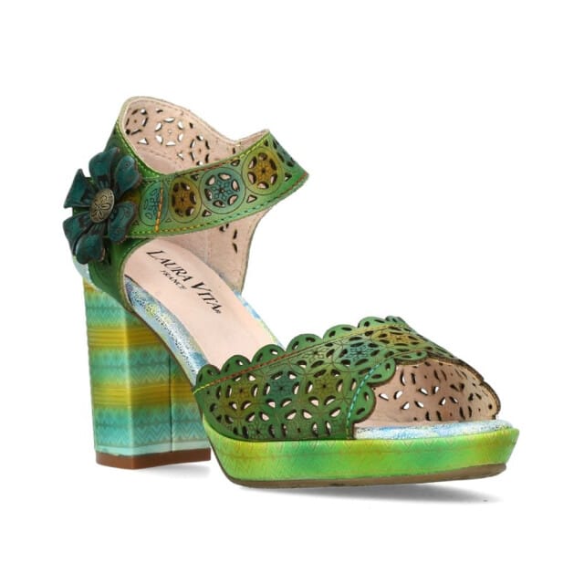 Laura Vita Pumps