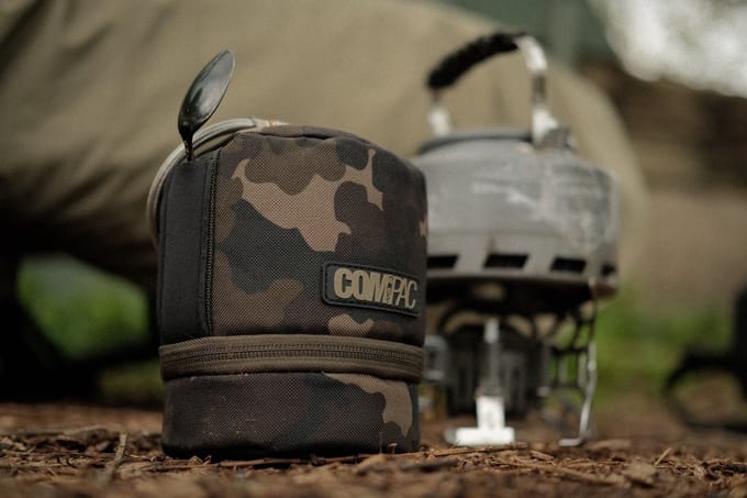 Korda Compac Gas Canister Jacket Cover Dark Kamo - Vistas