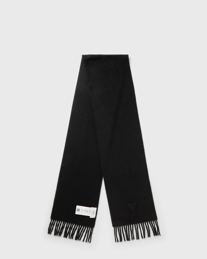 AMI DE COEUR EMBOSSE SCARF