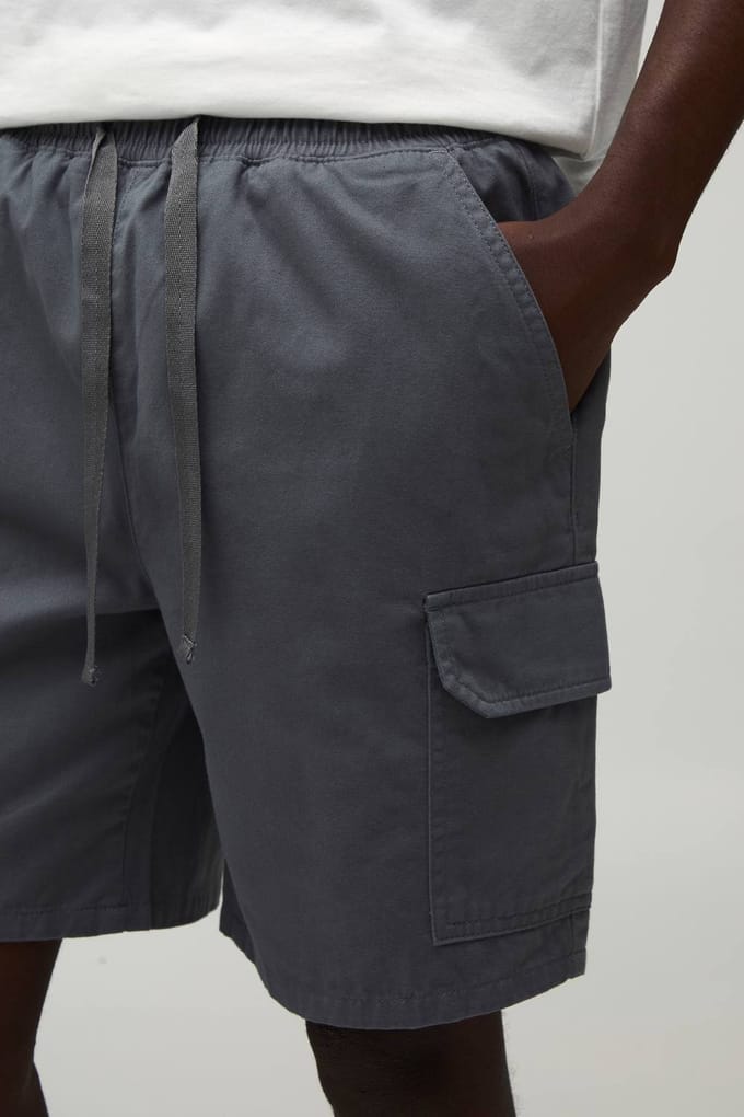 Essentiële Relaxed Fit Elastische Twill Cargo Shorts Met Middellange Lengte | Grey | Size Medium