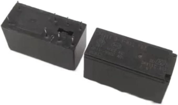 Elektromechanische Relais - Schakelcomponenten - Industriële Automatisering - Meerdere Spanningen - 10 Stuks - Niet Gespecificeerd