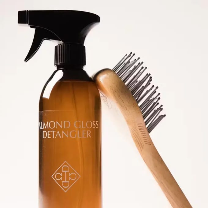 Amandel ontwarrende spray voor paarden Grooming Deluxe Gloss