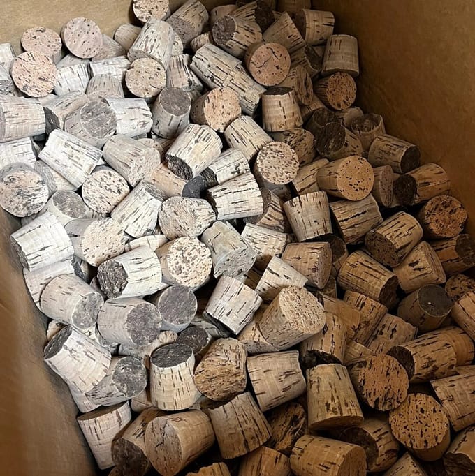 Conisch sluit Natuurkurk-bondel | per 10 stuks | ca.40 boven Ø onder 32 Ø mm | hoogte ca.37 mm