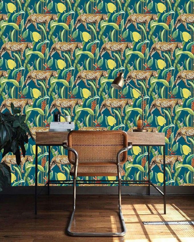 Behang Wild Jungle Stories Panter blauw