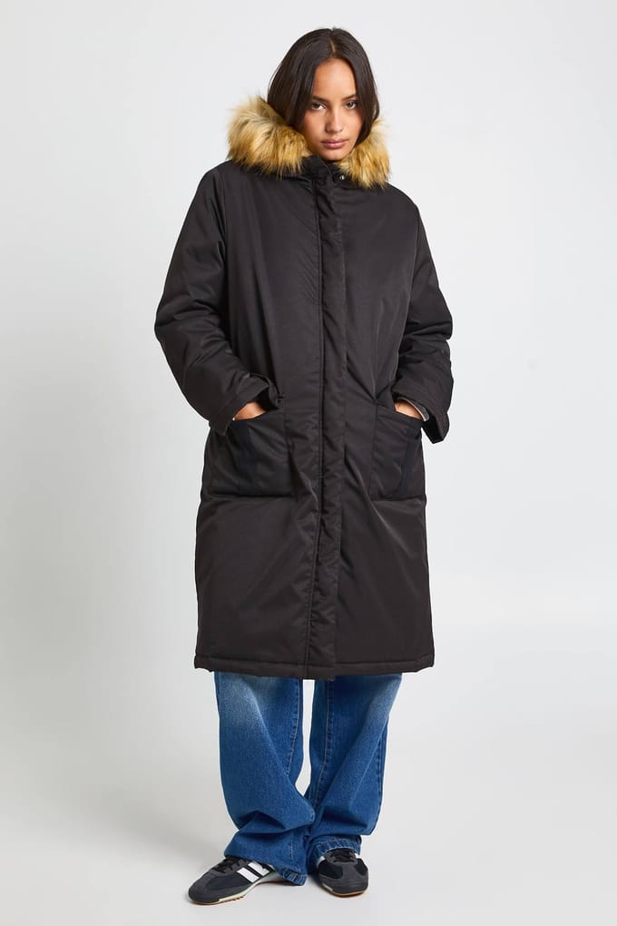 boohoo Dames Vachtgevoerde parkajack met capuchon | Black | Maat: 8
